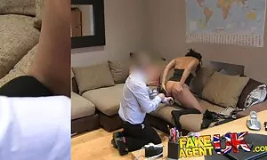 agent bɛ ebony anal  ...